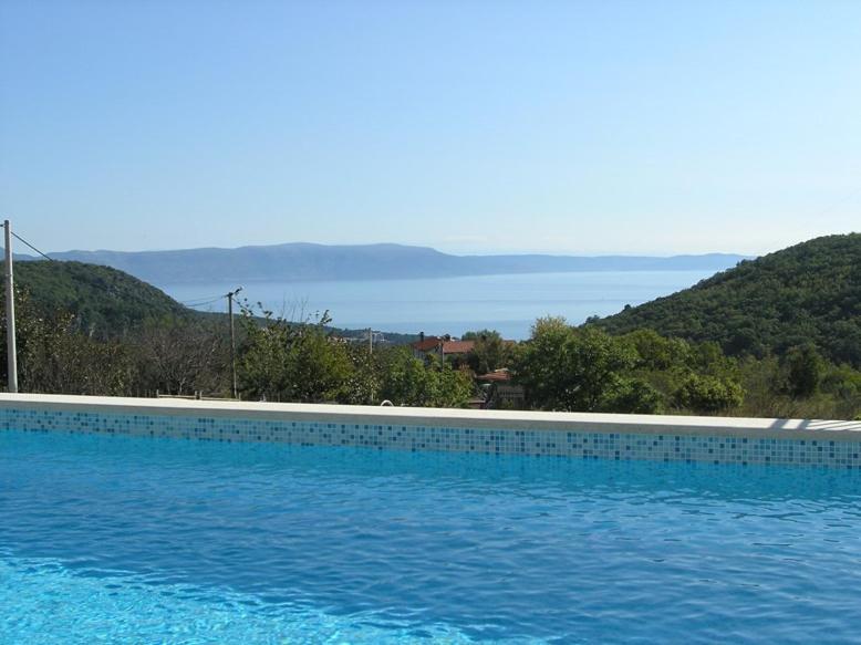 Apartments Rajkovic ลาบิน ภายนอก รูปภาพ