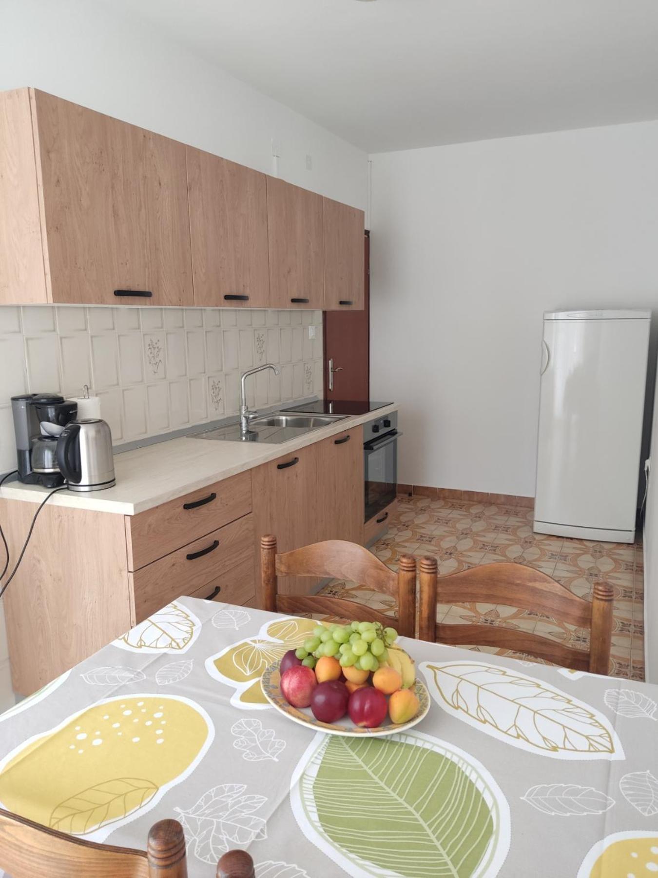 Apartments Rajkovic ลาบิน ภายนอก รูปภาพ