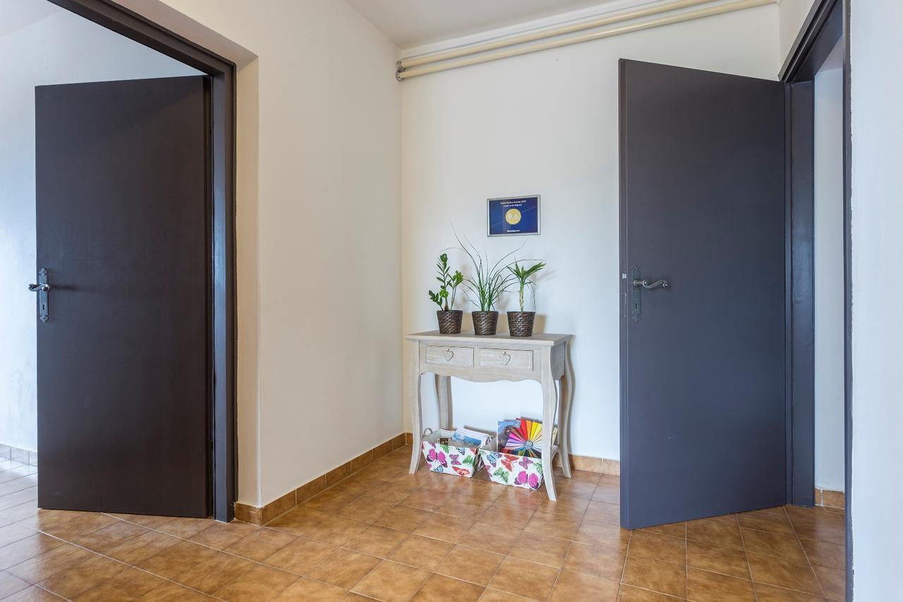 Apartments Rajkovic ลาบิน ภายนอก รูปภาพ